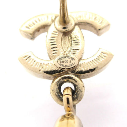 Chanel Earrings White Gold Star CC Logo — view 5