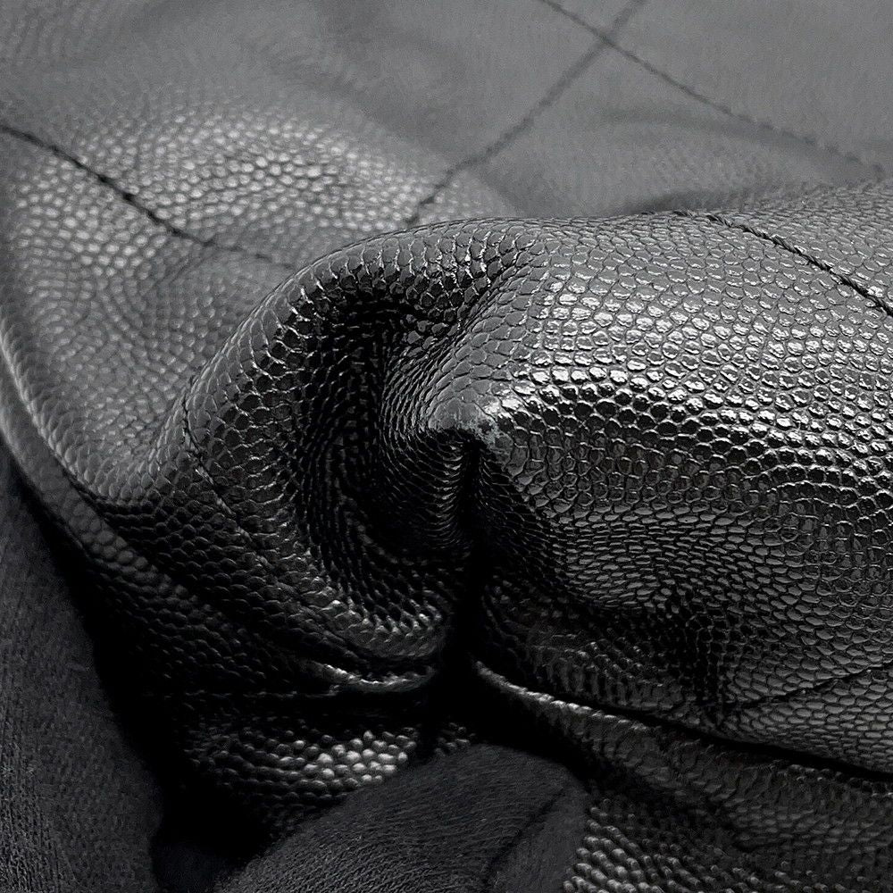 Chanel Handbag 22 Quilted Small Caviar Leather Black — view 7