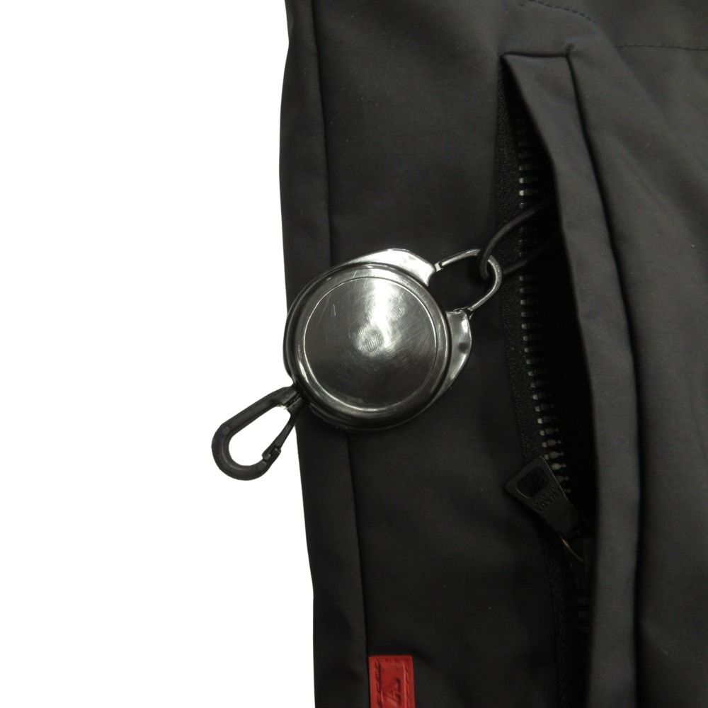 Prada Sports Laba Logo Vest of Jacket O-lede 48 — view 3