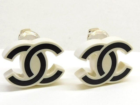 Chanel Earrings CC Logo Black White