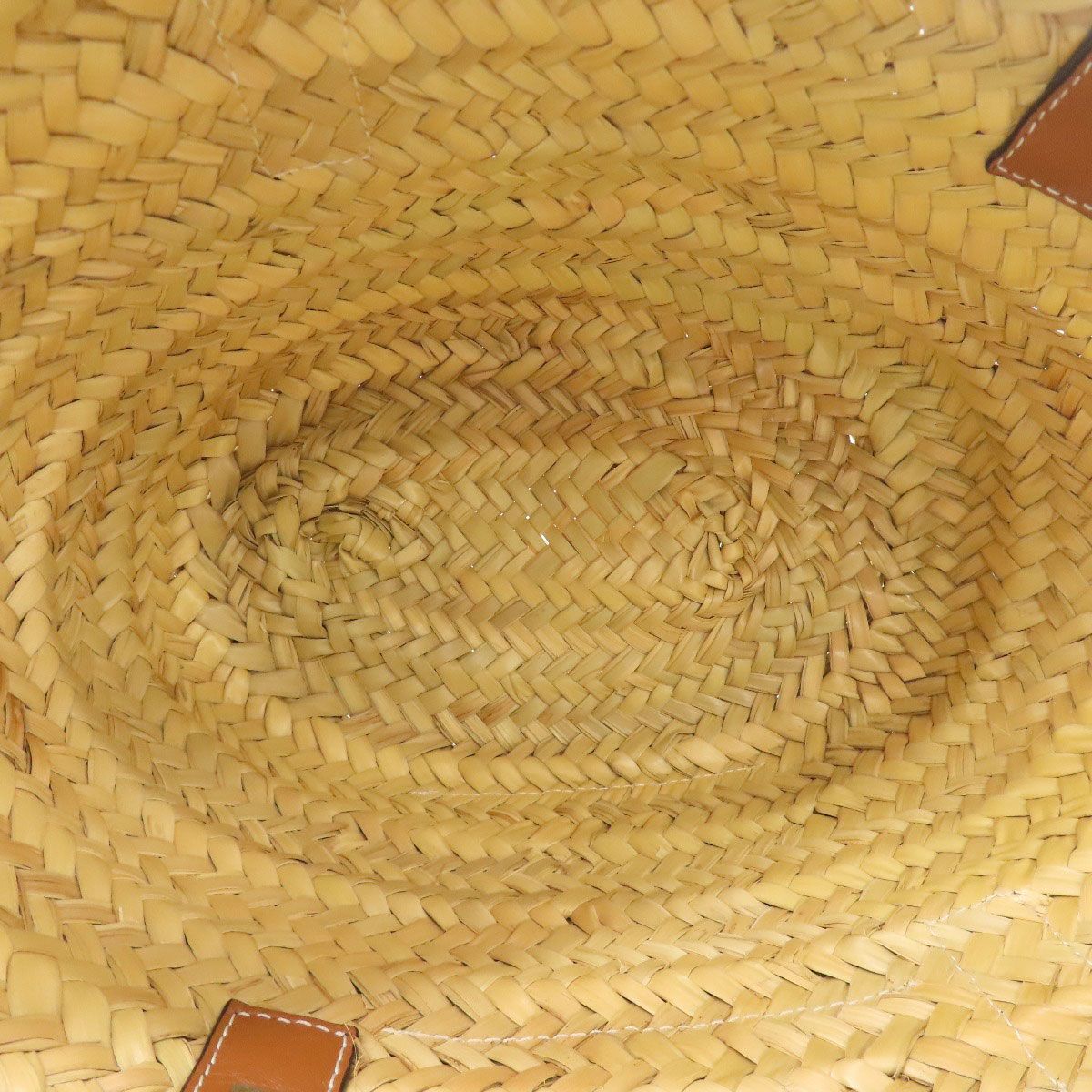 Loewe Basket Tote Raffia — view 5