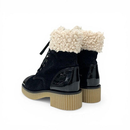 Chanel Boots Short Shoes Fabric Patent Boa Black Beige CC Logo — view 4