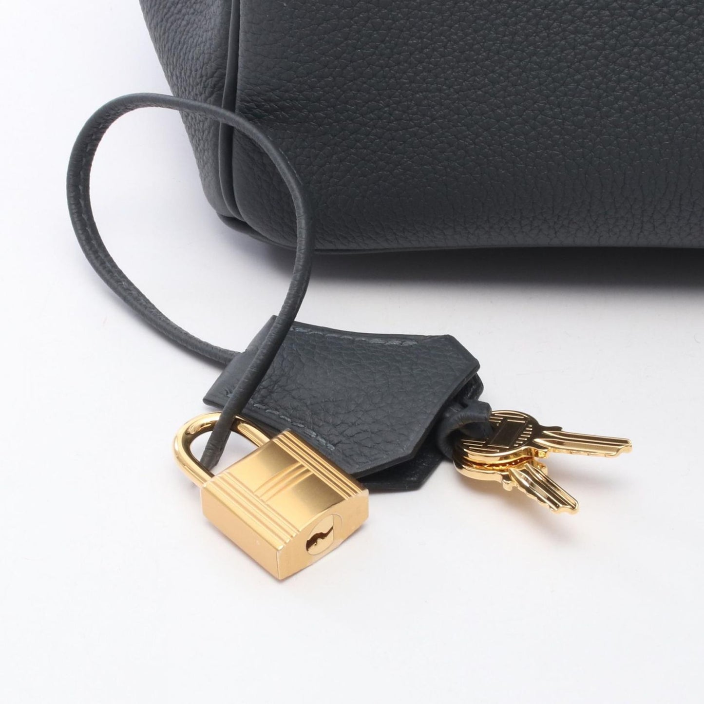 Hermes Handbag Birkin 30 Grimisty Leather — view 5