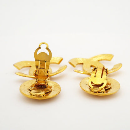Chanel Earrings Vintage CC Logo Quilted Gold Plated — view 3