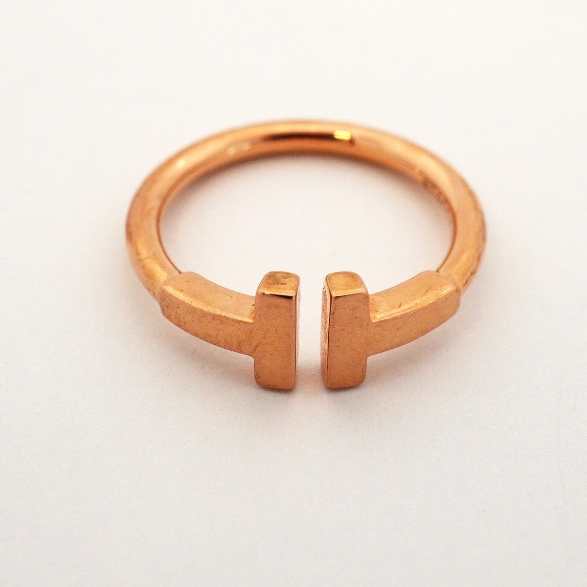 Tiffany & Co Ring T Wire 18k Pink Gold — view 3