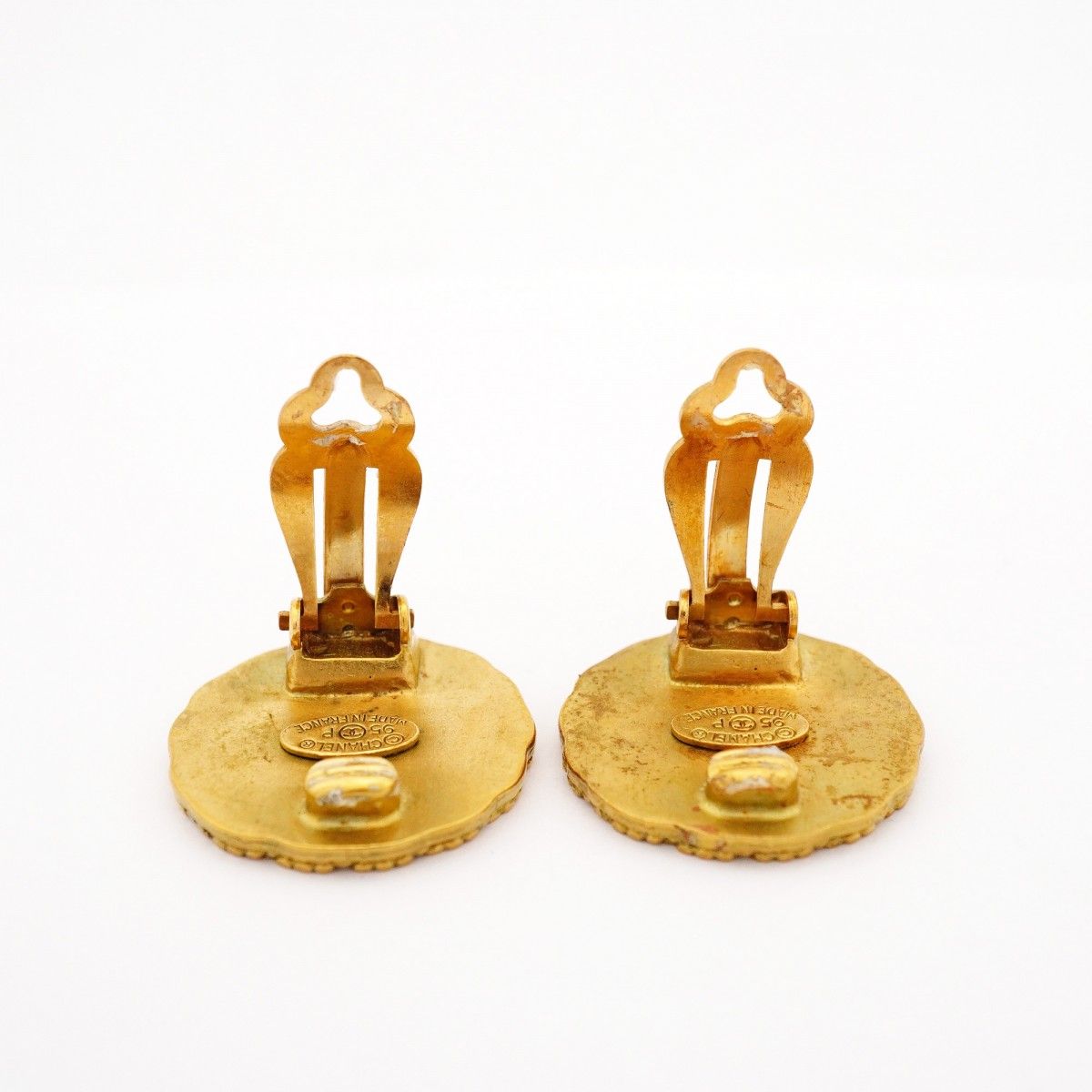 Chanel Earrings Vintage CC Logo Gold Plated — view 7