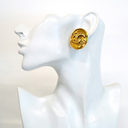 Chanel Earrings Vintage CC Logo Gold Plated — view 5