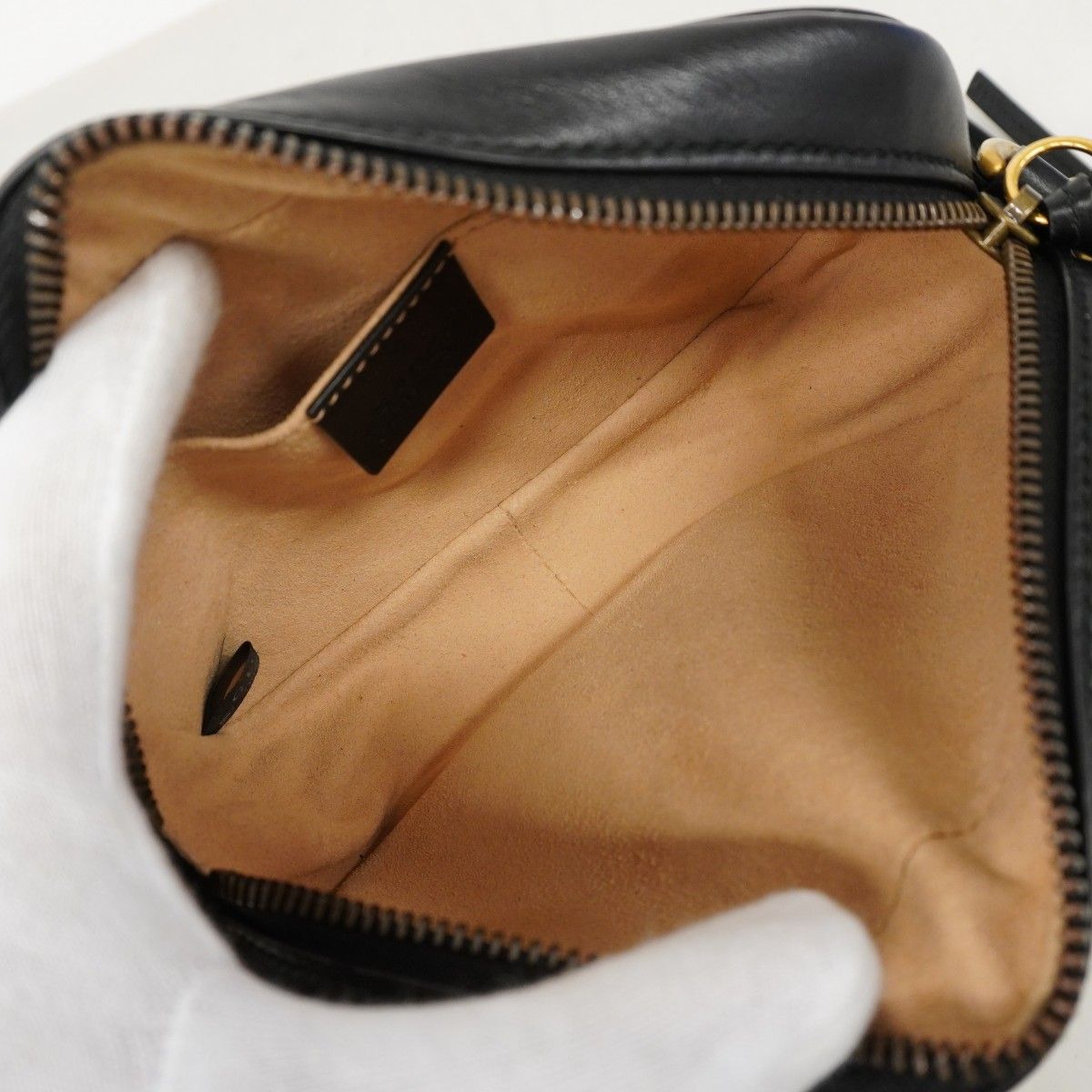 Gucci Shoulder Bag GG Marmont Leather Black Gold — view 4