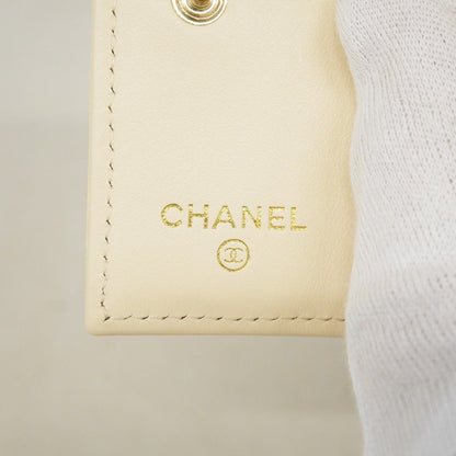 Chanel Wallet Caviar Leather White Silver — view 4
