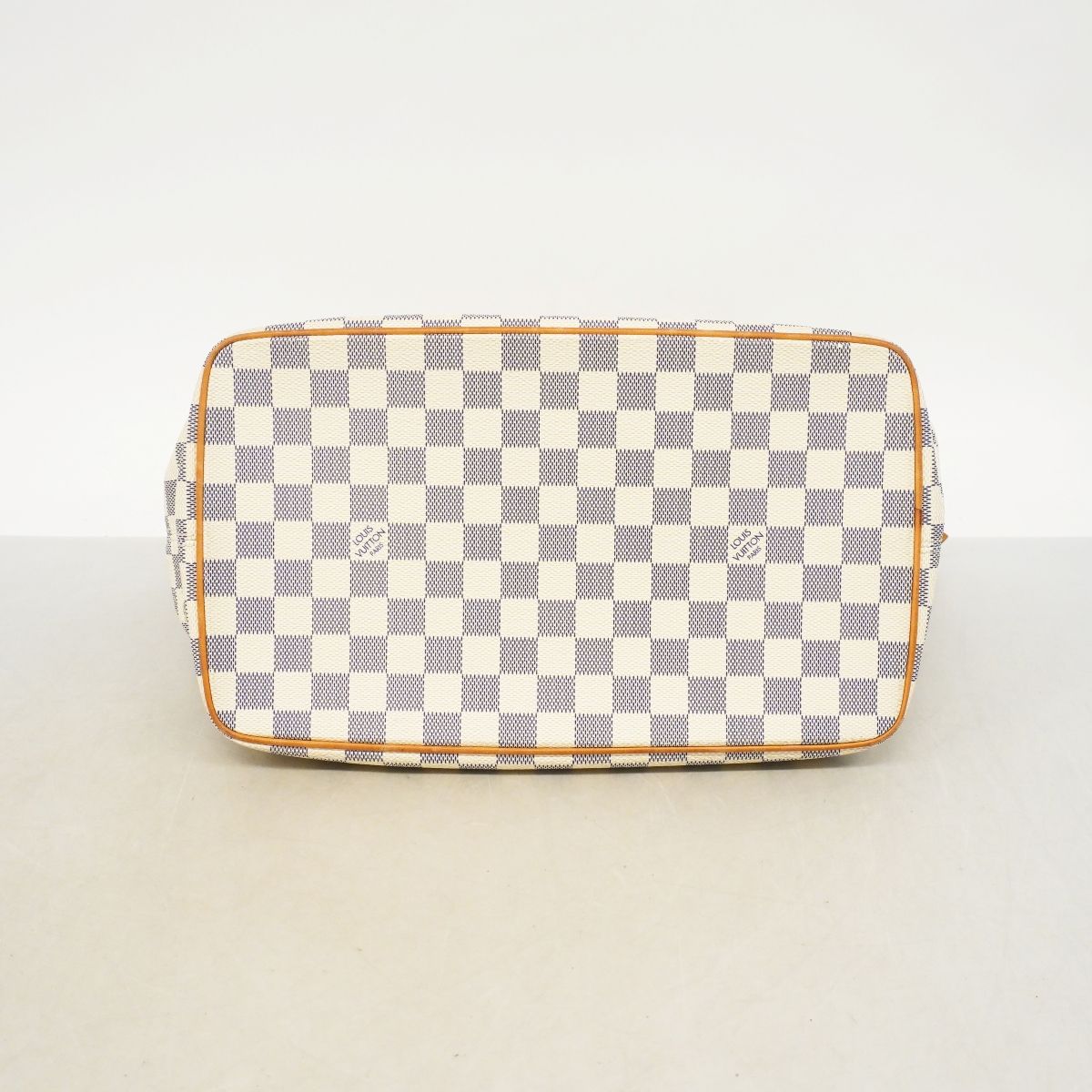 Louis Vuitton Handbag Damier Azur Saleya MM White — view 3