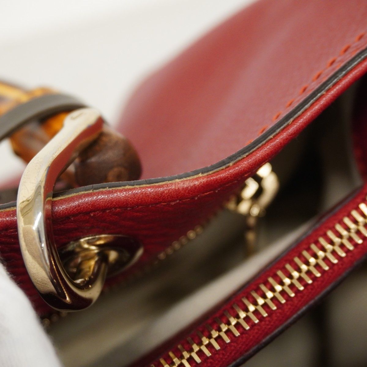 Gucci Handbag Bamboo Leather Red Gold 2-Way Bag — view 7