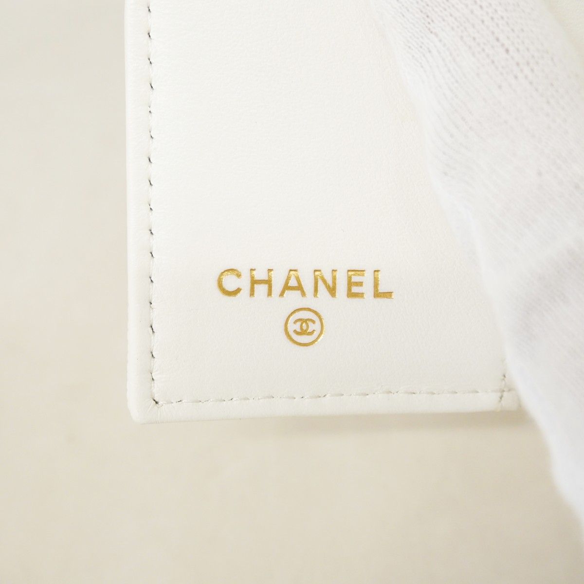 Chanel Trifold Wallet Quilted Caviar Leather White Champagne Gold — view 4