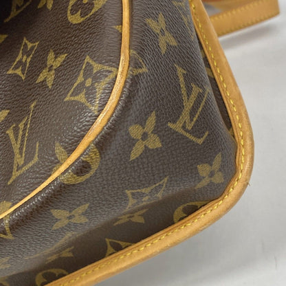 Louis Vuitton Shoulder Bag Monogram Sologne Brown — view 9