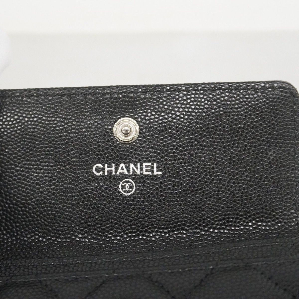 Chanel Card Case 19 Caviar Leather Black Silver — view 4