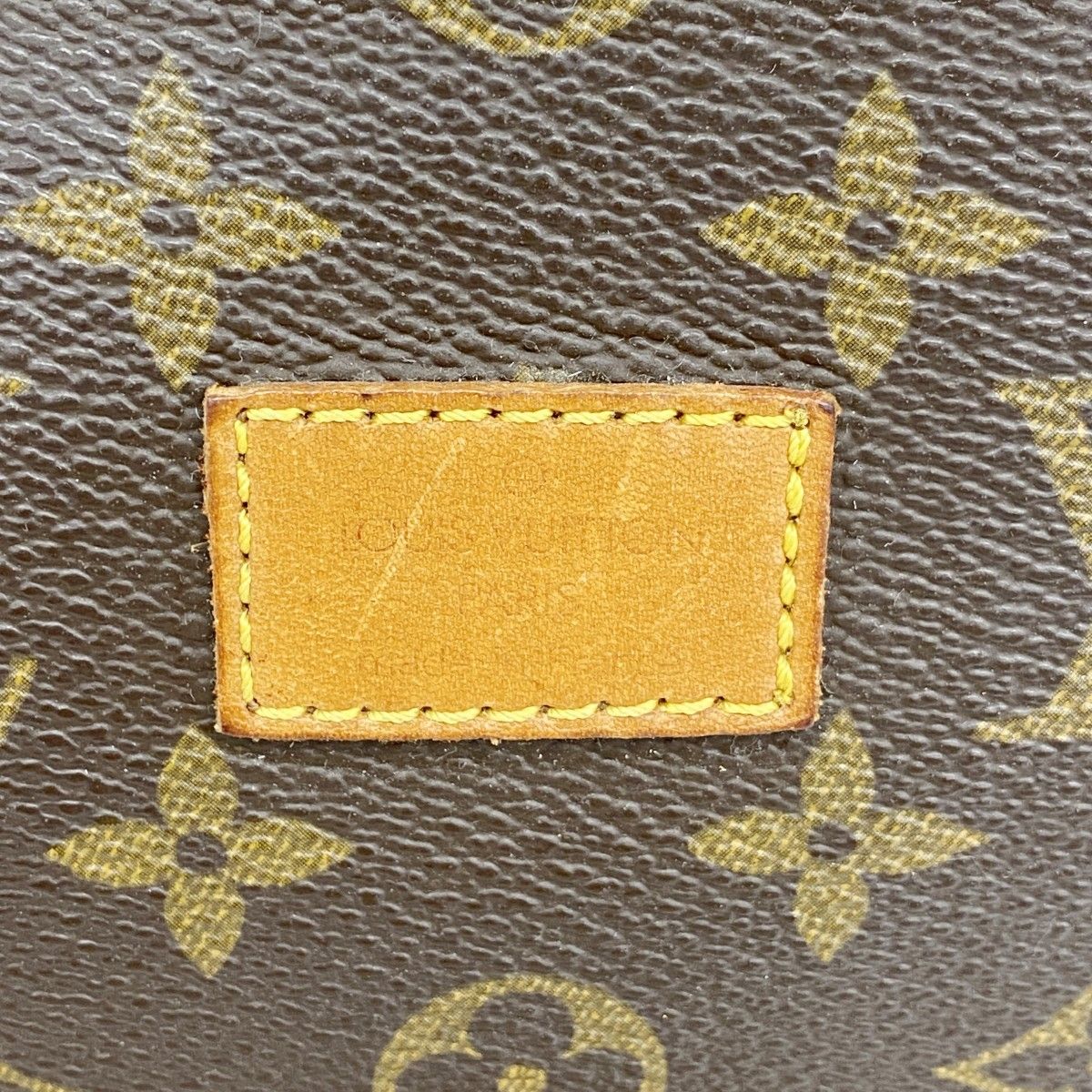 Louis Vuitton Shoulder Bag Monogram Saumur 35 Brown — view 5