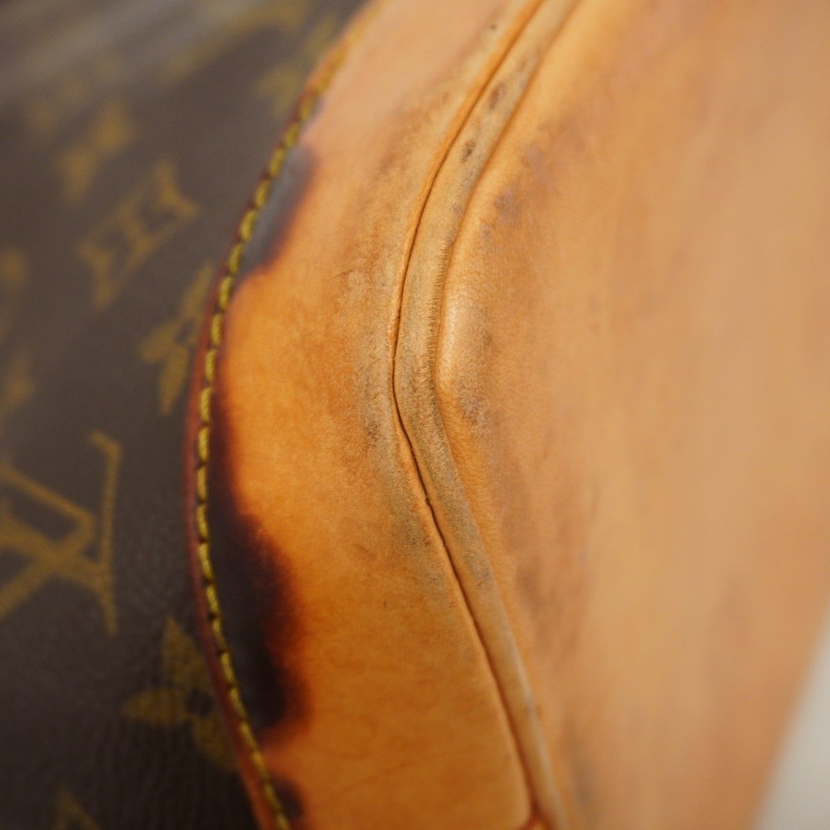 Louis Vuitton Handbag Monogram Alma Brown — view 6