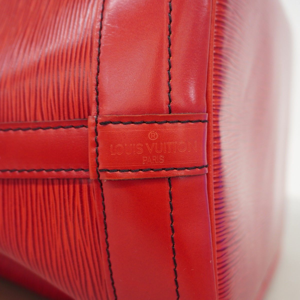 Louis Vuitton Shoulder Bag Epi Noe Castilian Red — view 5