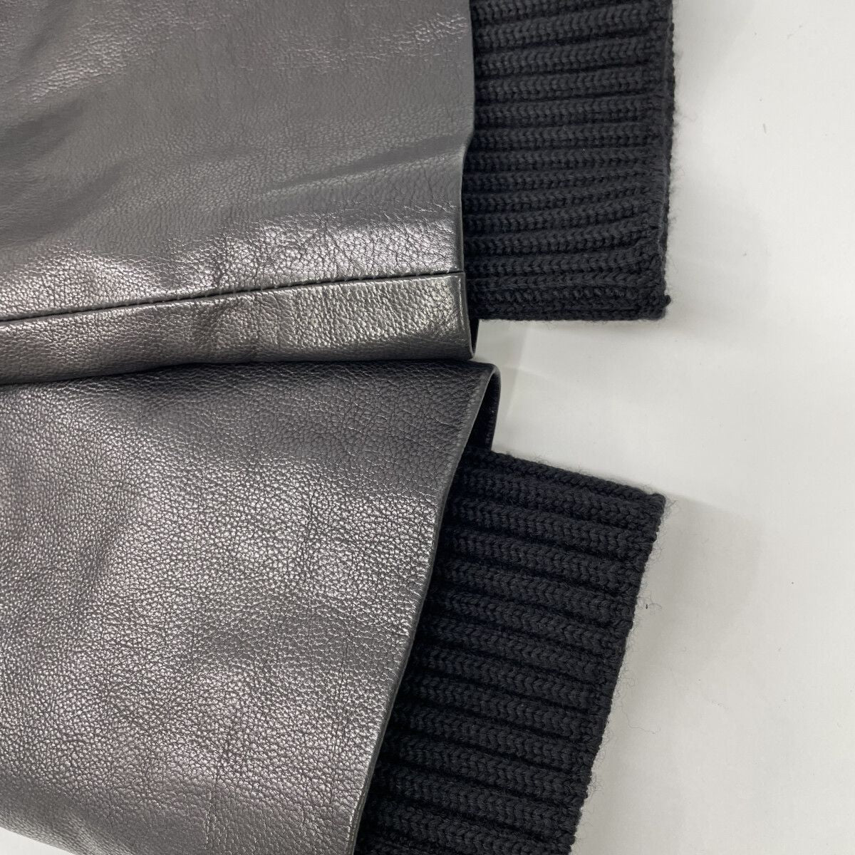Gucci Era Black Rib Collar Lambskin Button Jacket 36 — view 7