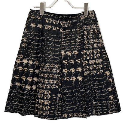 Chanel 06c Black Beige Silk 100 Camellia CC Logo Icon Print Pleats Midi Skirt 36 — view 2