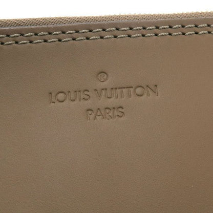 Louis Vuitton Pouch Gray — view 9