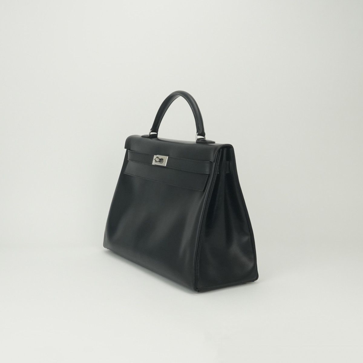 Hermes Kelly 40 Tote Box Calf Noir Black Silver — view 2