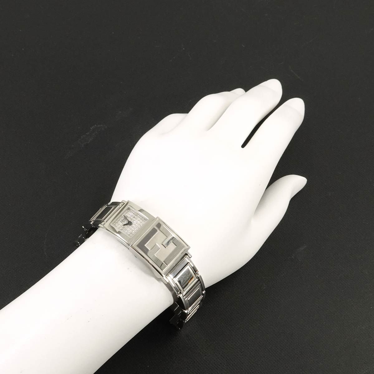 Fendi Orologi Seat 2 Time Zone Watch Diamond Black Quartz — view 3