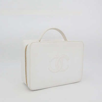 Chanel Shoulder Bag Stand Caviar Leather CC Logo 2-Way