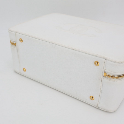 Chanel Shoulder Bag Stand Caviar Leather CC Logo 2-Way — view 5