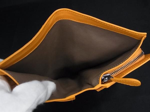 Bottega Veneta Leather Wallet Yellow — view 4