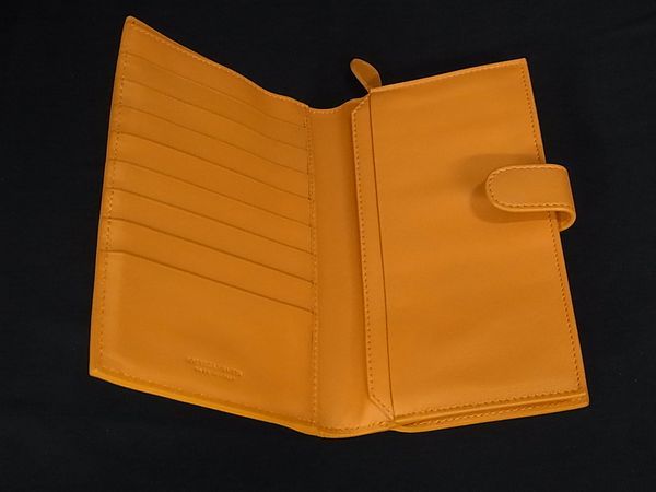 Bottega Veneta Leather Wallet Yellow — view 3