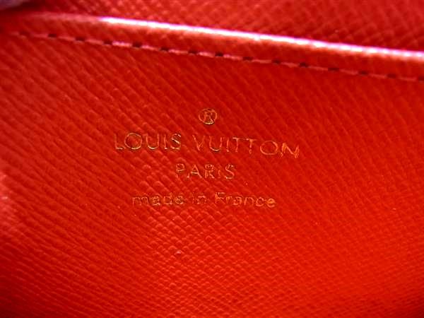 Louis Vuitton Da Coin Purse — view 4