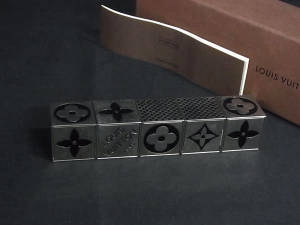 Louis Vuitton Ornament Silver