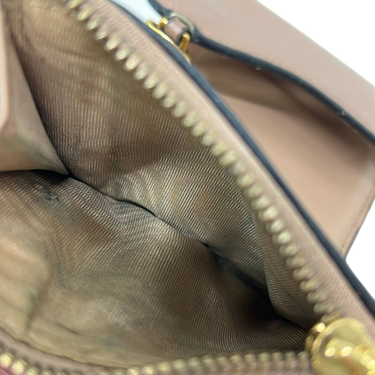 Dior reto Pink Beige Leather Wallet — view 6