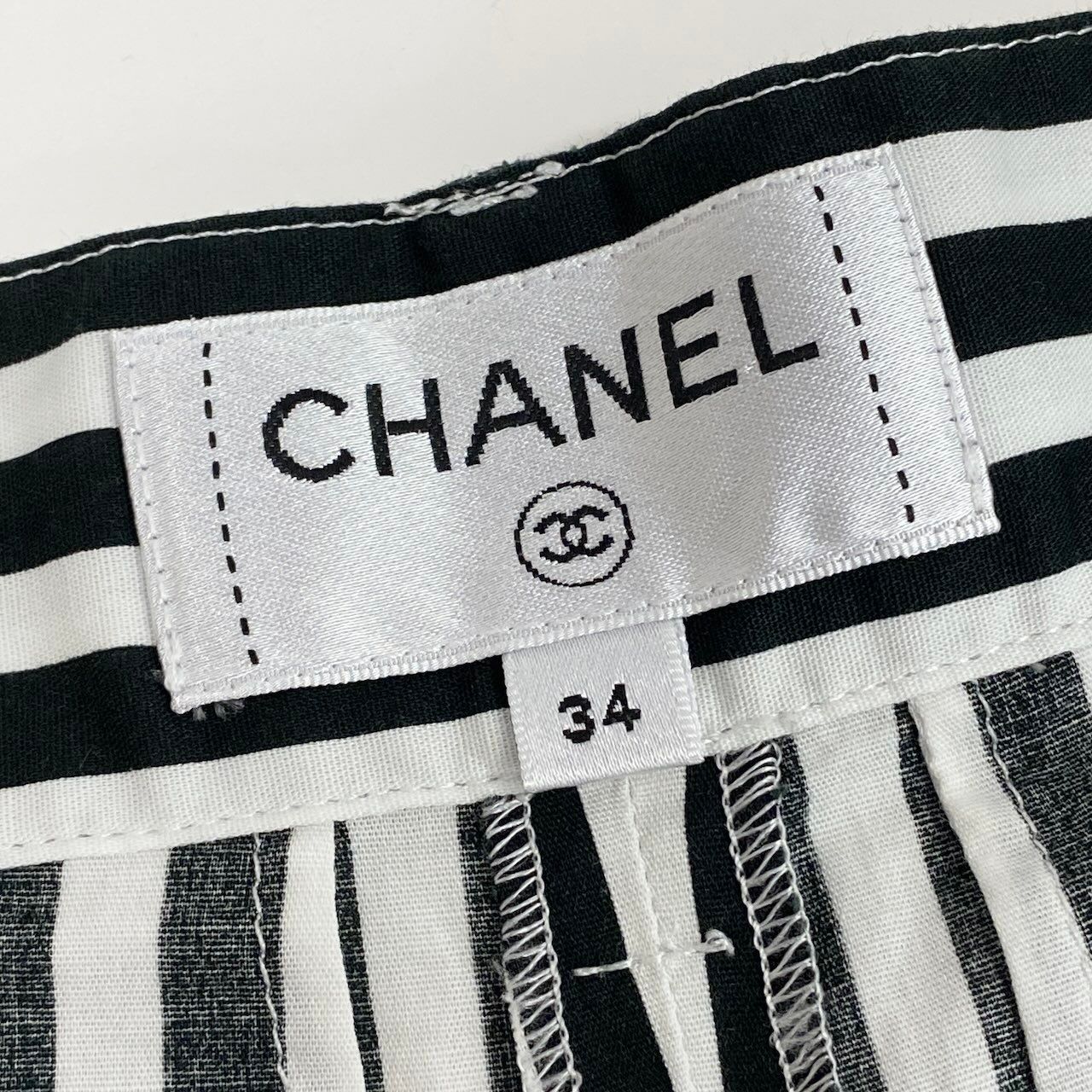 Chanel Kept Trousers Pants Rhinestone CC Logo Stripe 34 White Black — view 8