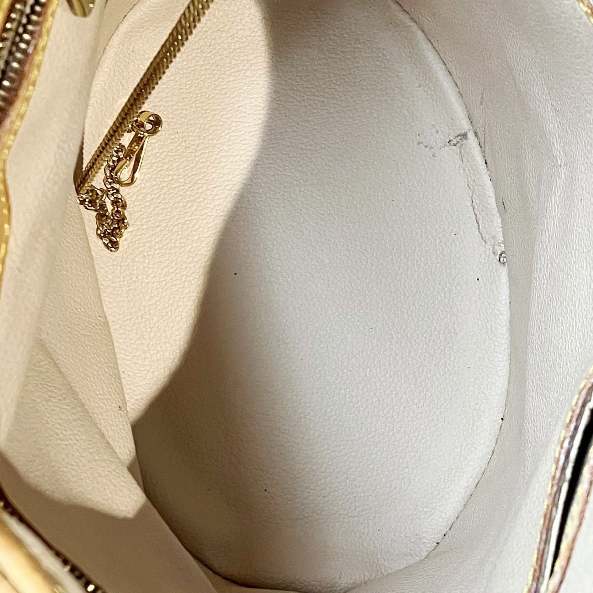 Louis Vuitton PM Monogram Tote Canvas — view 6