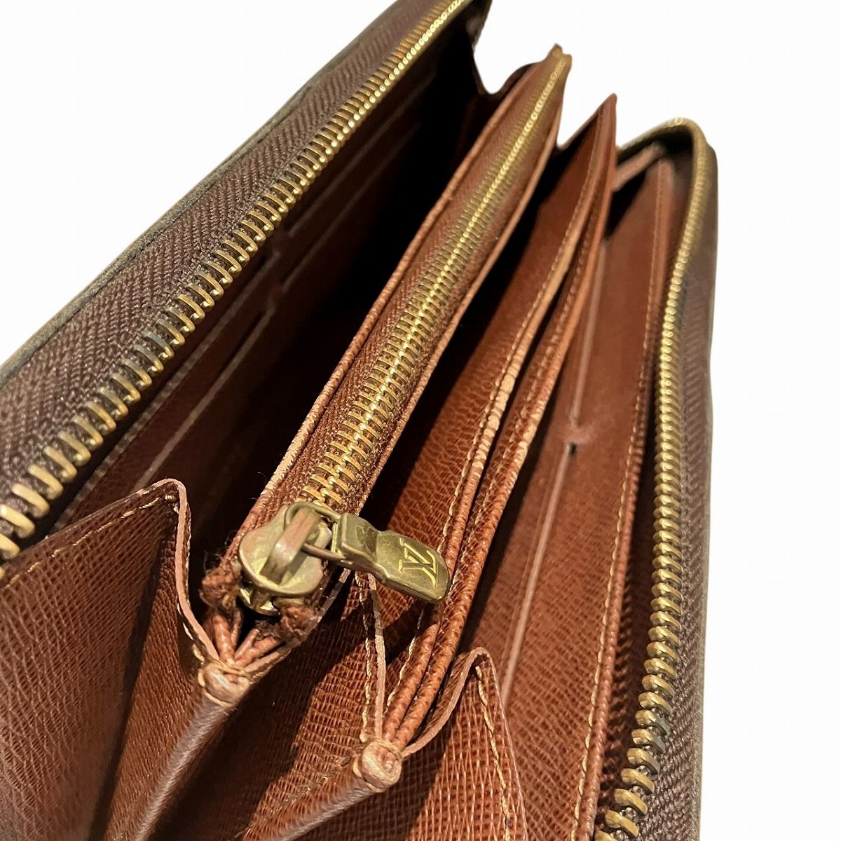 Louis Vuitton Zippy Wallet Monogram Canvas — view 8