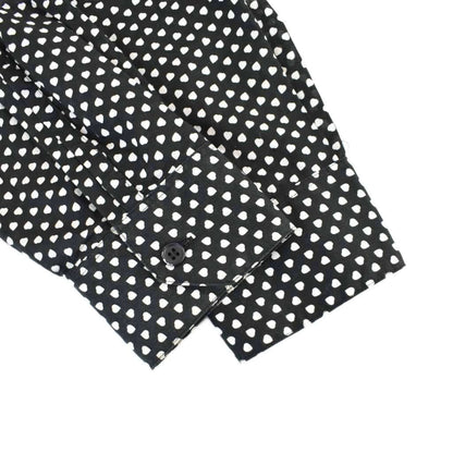 Saint Laurent Paris Heart Pattern 40 Black Shoulder Bag — view 7