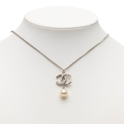 Chanel CC Logo Line Strike Necklace Silver tale Pearl — view 5