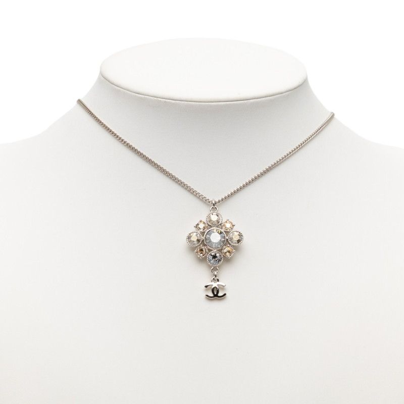 Chanel CC Logo Necklace Silver Gold tale — view 5