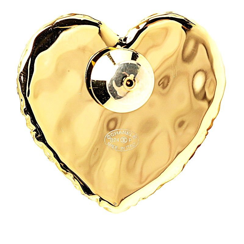 Chanel CC Logo Coco Heart Gold Black Plating Enamel — view 2