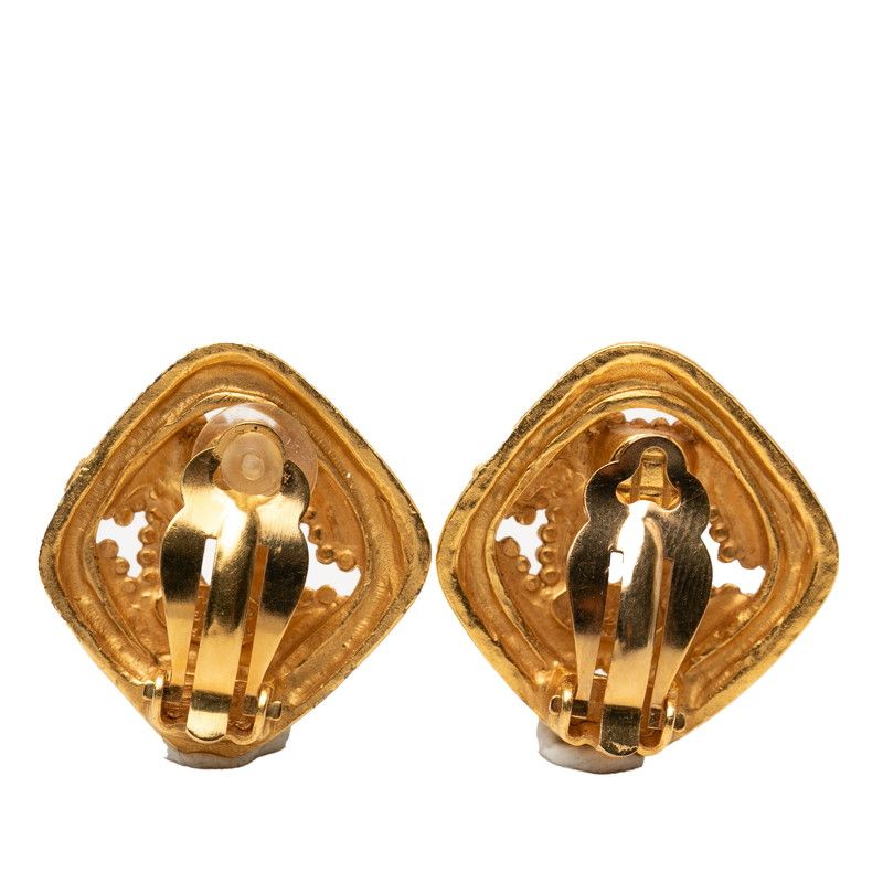 Chanel CC Logo Earrings 96 Vintage Gold Plating — view 2