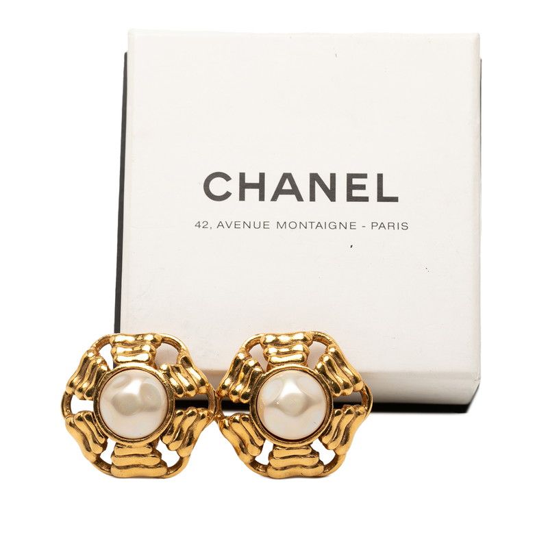 Chanel Earrings Gold Plated Faux Pearl — view 4