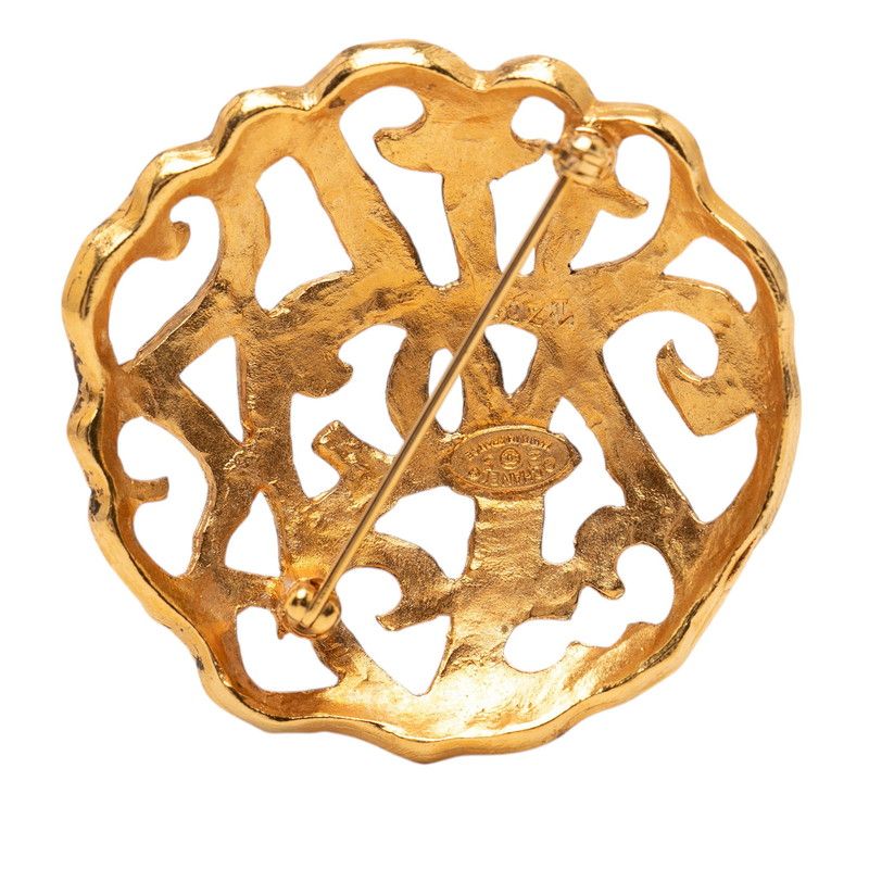 Chanel CC Logo Vintage Gold Plating 1 Brooch — view 2