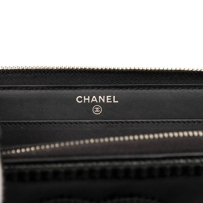 Chanel CC Logo Wallet Black Patent Leather — view 6