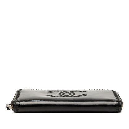 Chanel CC Logo Wallet Black Patent Leather — view 3