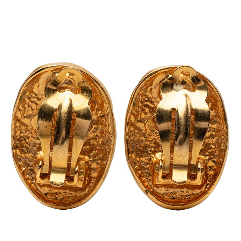 Chanel 26 Earring Gold — view 2
