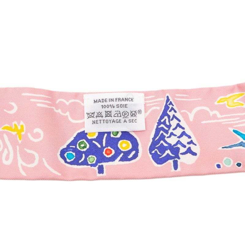 Hermes Isola DI Primavera Scarf Pink Silk — view 4