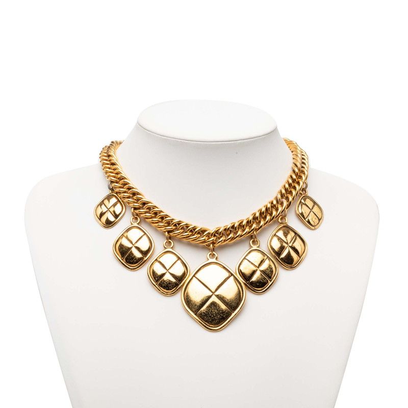 Chanel Quilted Vintage Necklace Gold Plating