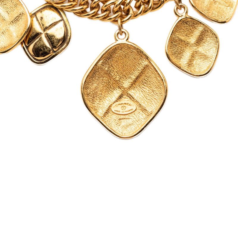 Chanel Quilted Vintage Necklace Gold Plating — view 3