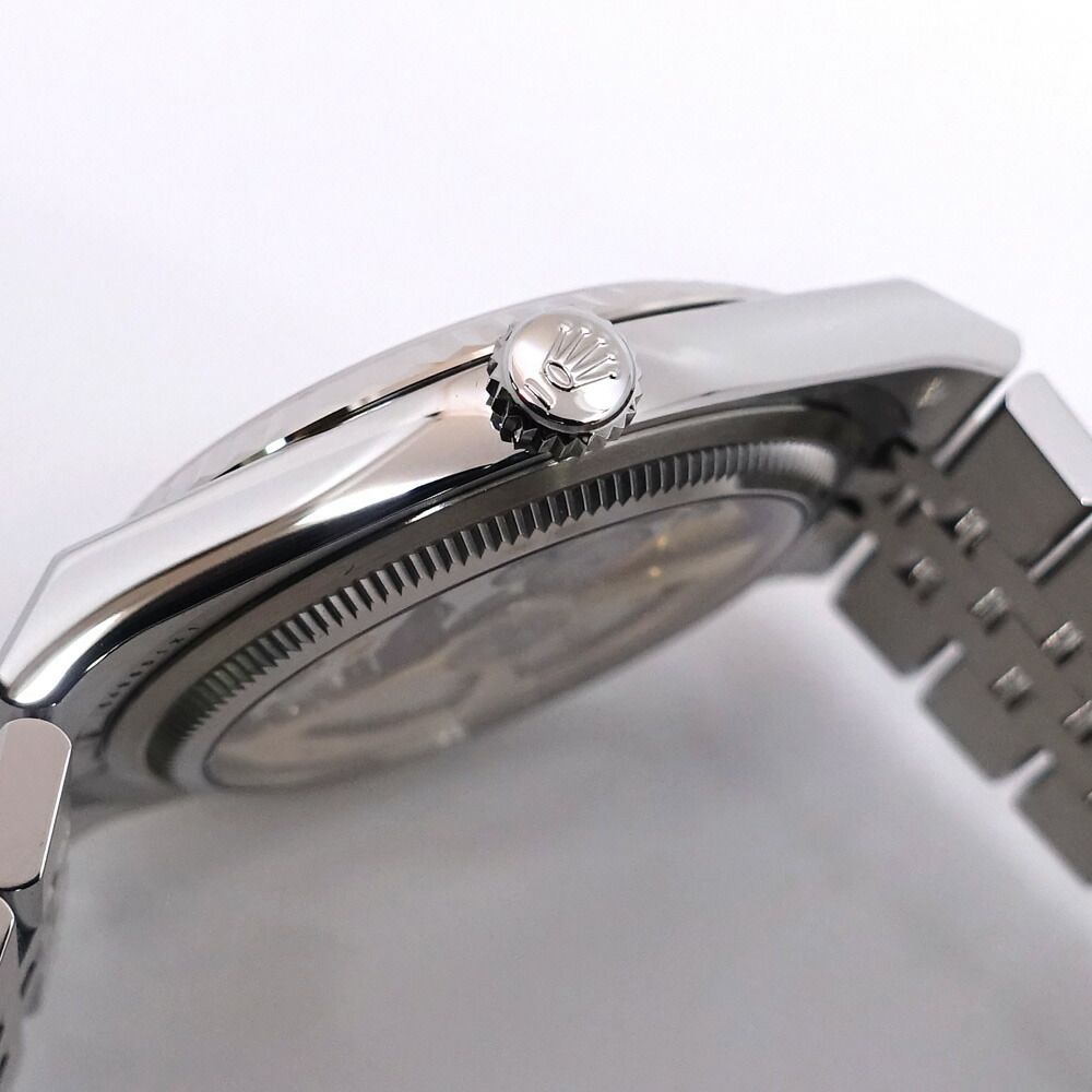 Rolex Land White Dial Honeycomb Motif Flat Jubilee — view 8